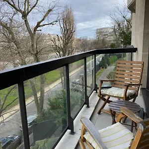 Arc De Triomphe - Foch Palace Appartement
