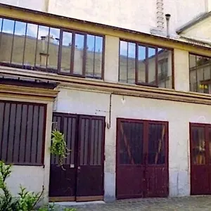 Loft Character With A View Of Court Appartement